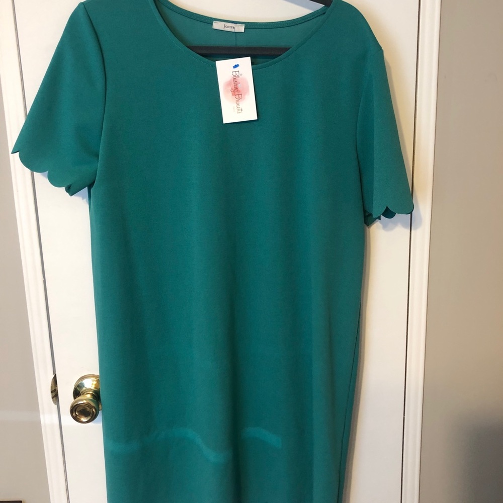Emerald Green scalloped dress, NWT, blushing brunette boutique